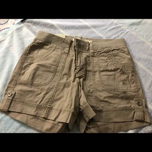 NWT Sonoma Fit Short Size 10
